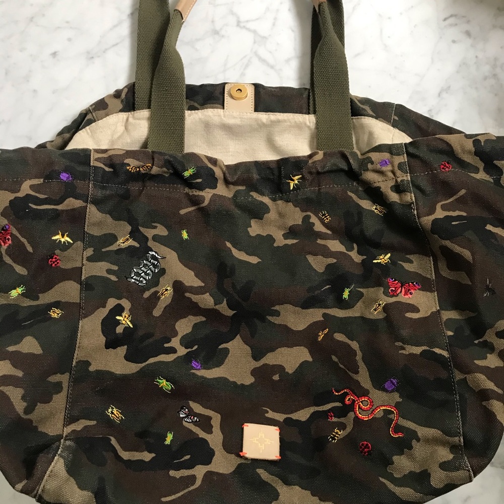 India Hicks Fortune Tote, Camo